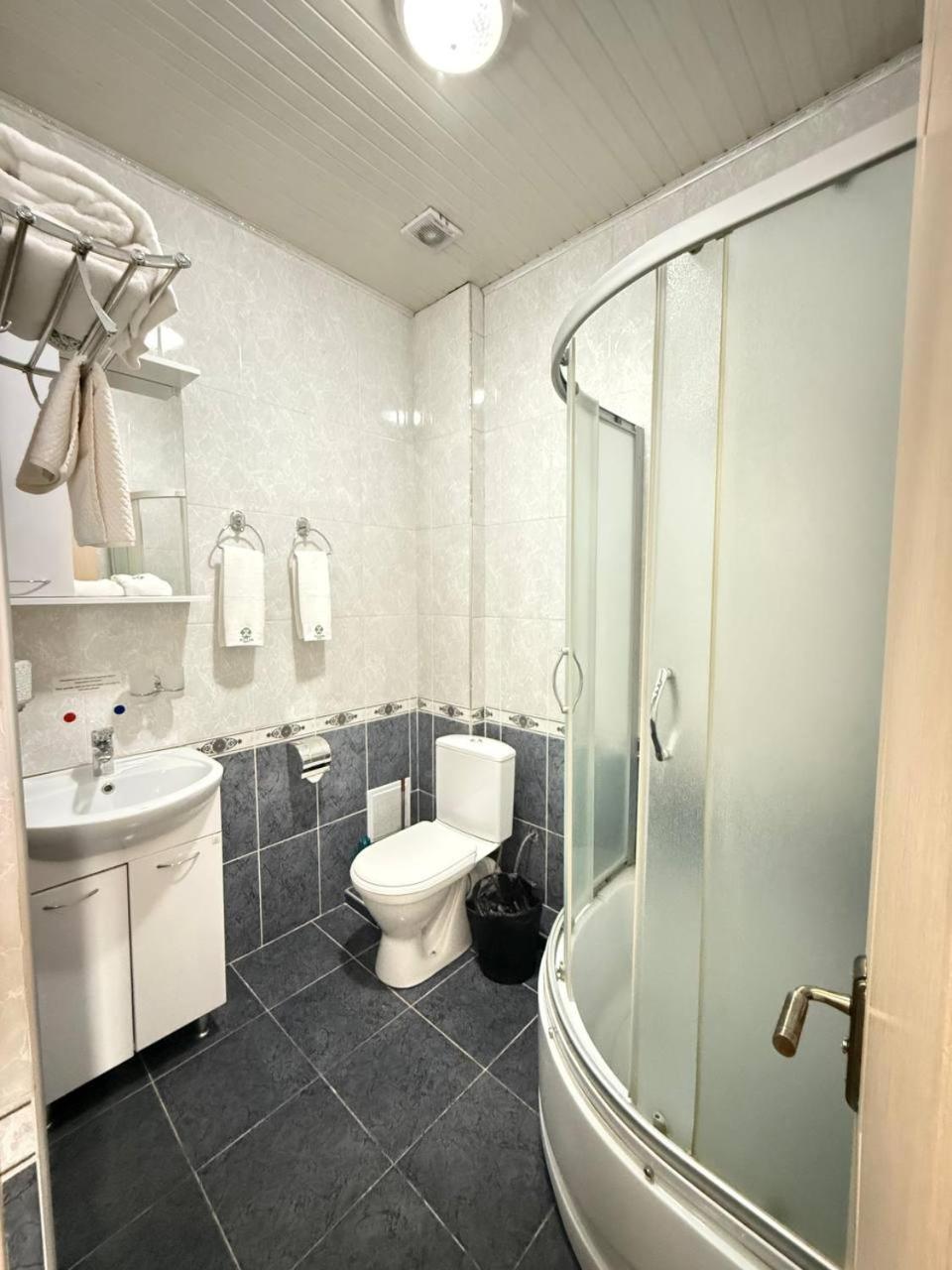 Sultan Jalal-Abad Hotell Rom bilde